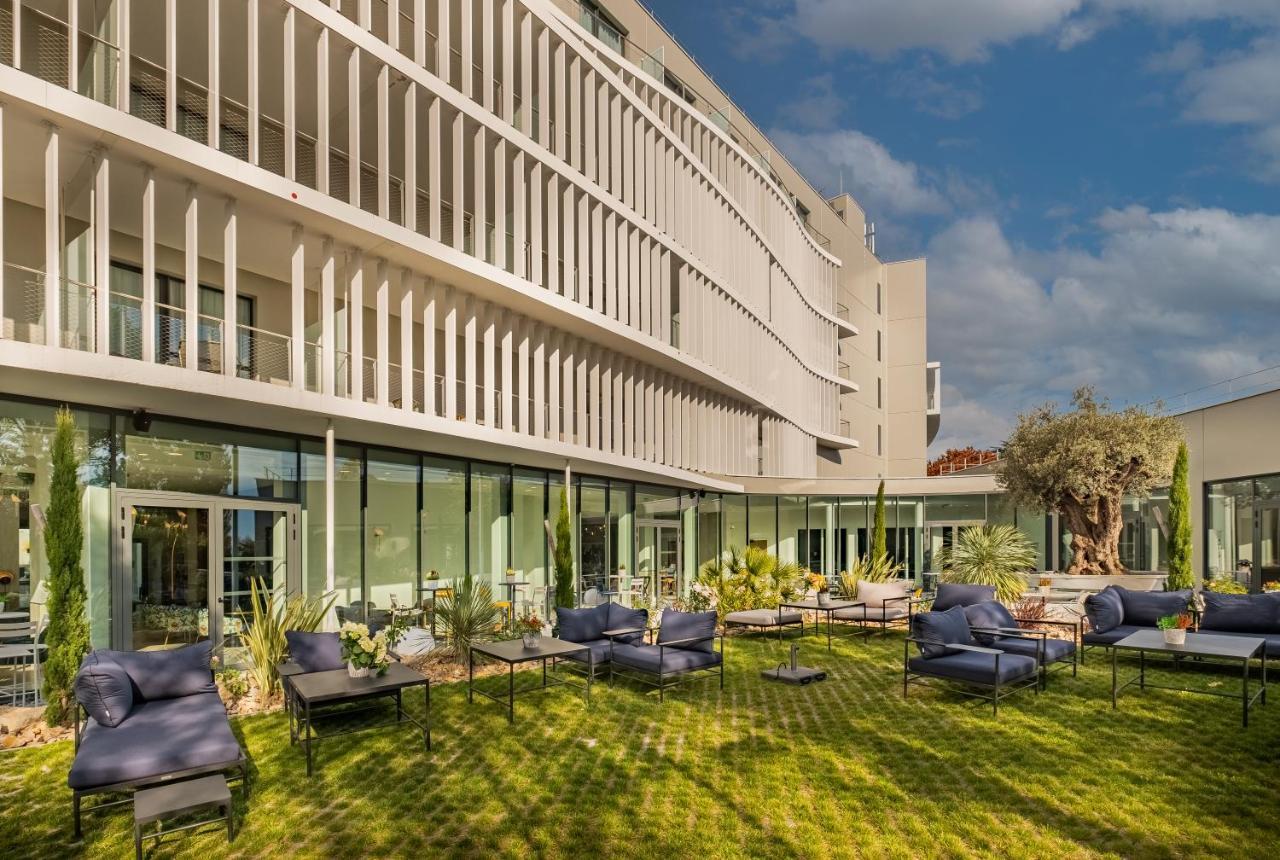 Golden Tulip Lyon Ouest Techlid Hotel & Spa Limonest Exterior foto