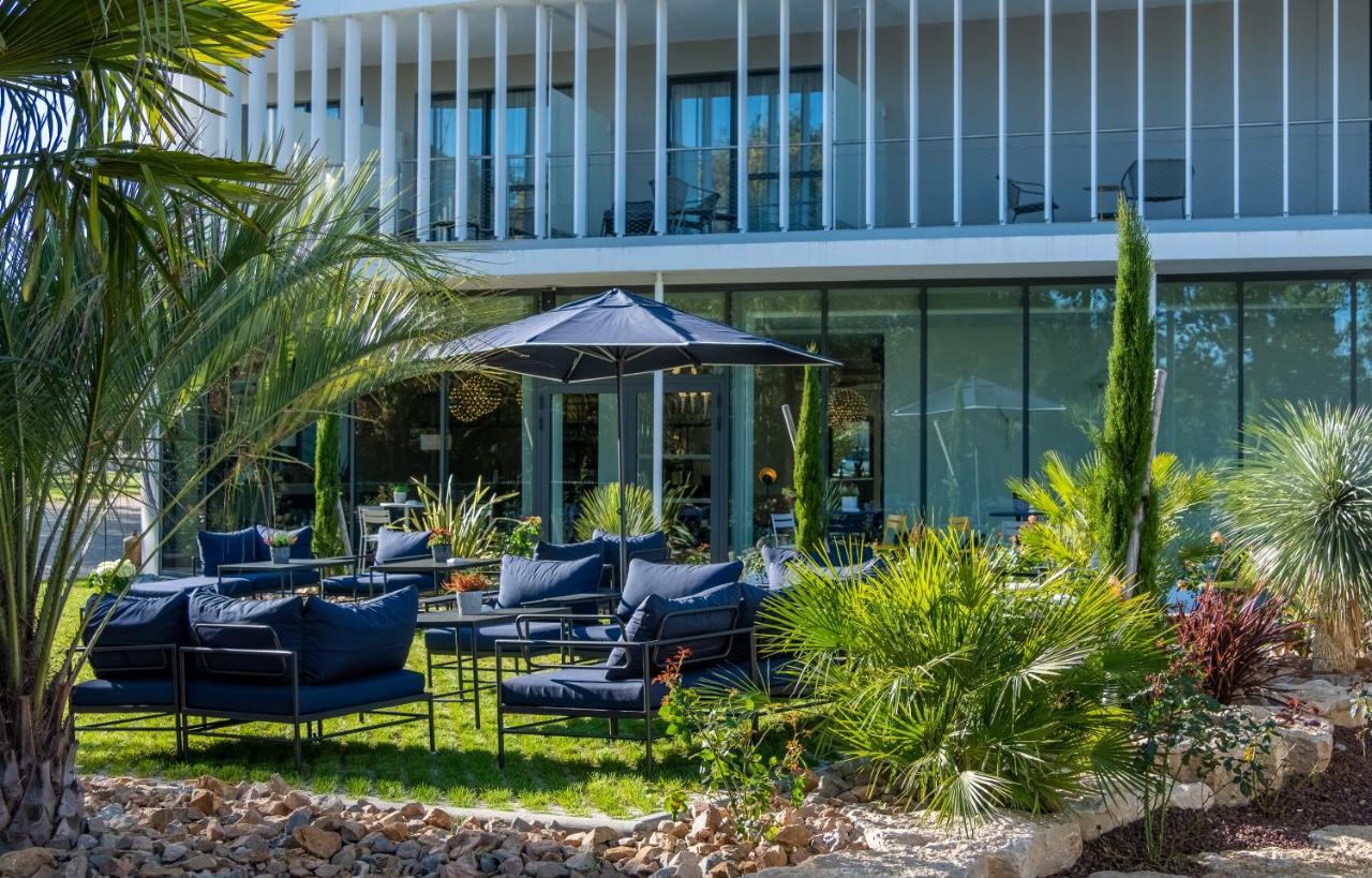 Golden Tulip Lyon Ouest Techlid Hotel & Spa Limonest Exterior foto